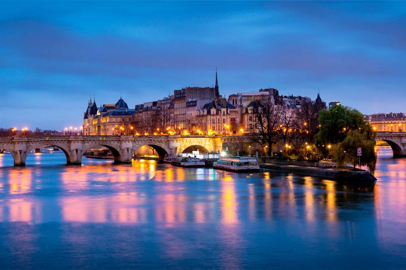 Вечерний Париж и  круиз на кораблике по Сене
